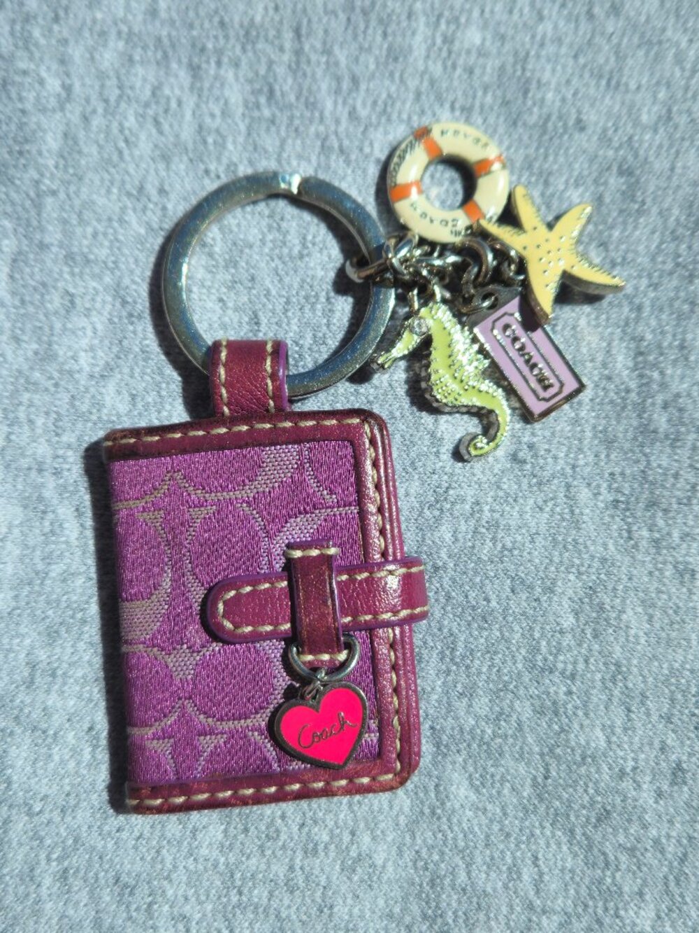 RARE Vintage Coach Y2K Purple Signature Photo Frame Keychain Purse Charms